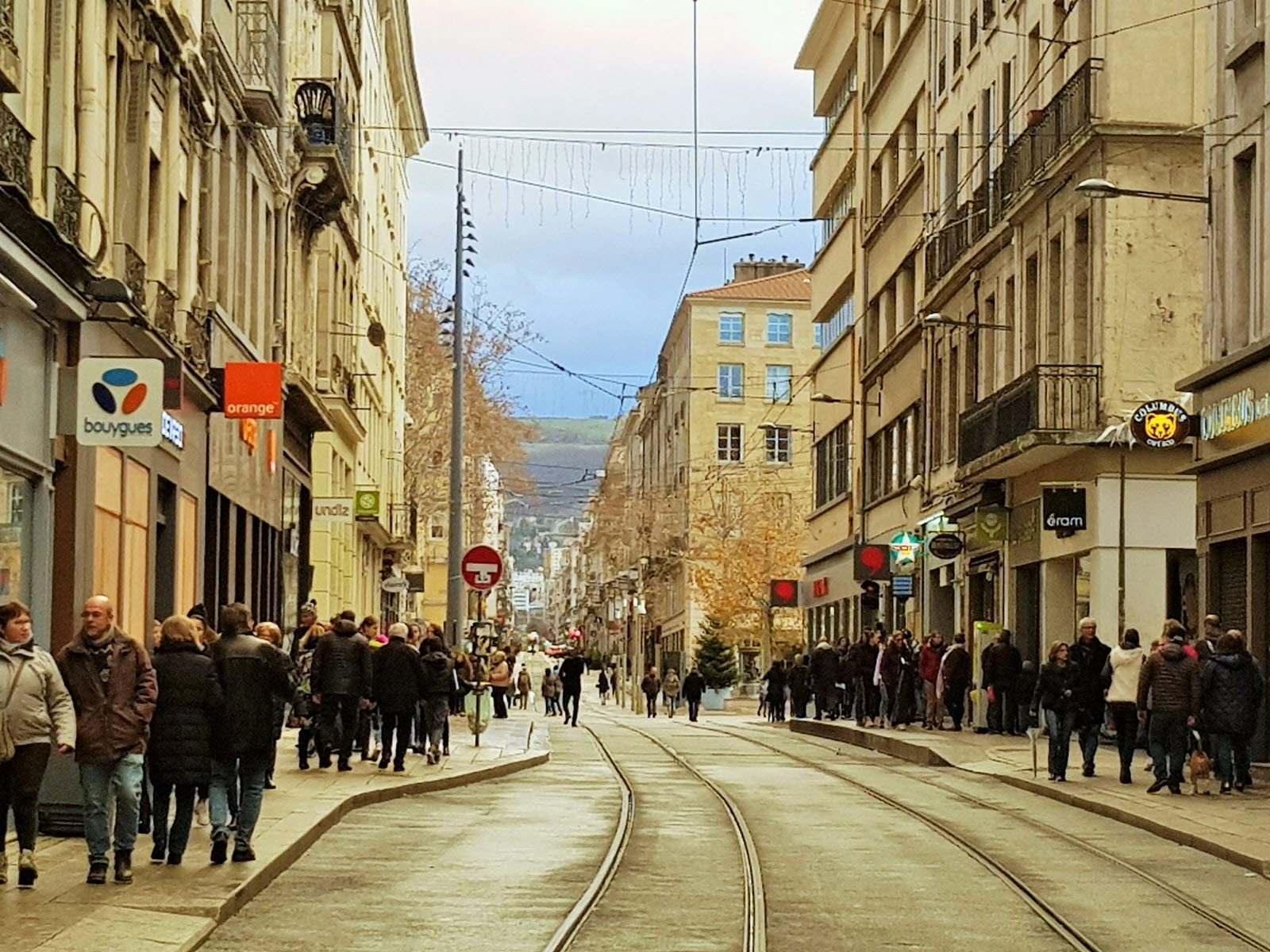 Commerces en centre-ville : les mesures prolongées